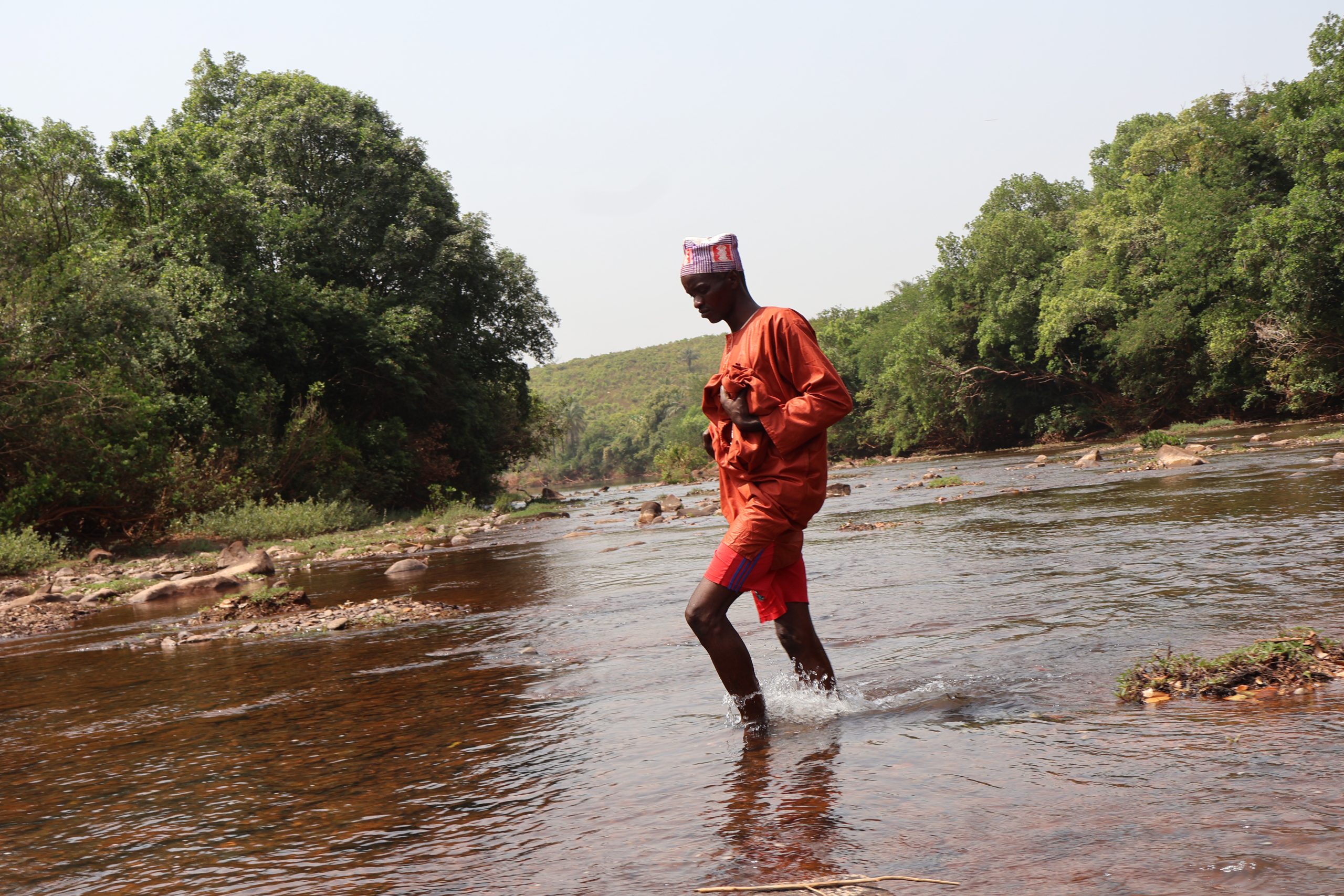 Boubacar Bah crossing the Cogon River.